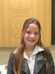 portretfoto van Fenna van den Brandhof